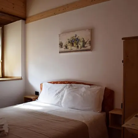 La Tana Del Tasso Rooms&breakfast *