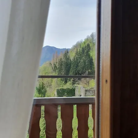 La Tana Del Tasso Rooms&breakfast Bed & Breakfast *