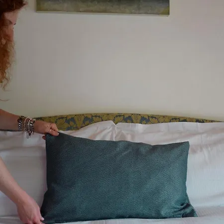 La Tana Del Tasso Rooms&breakfast Bed & Breakfast