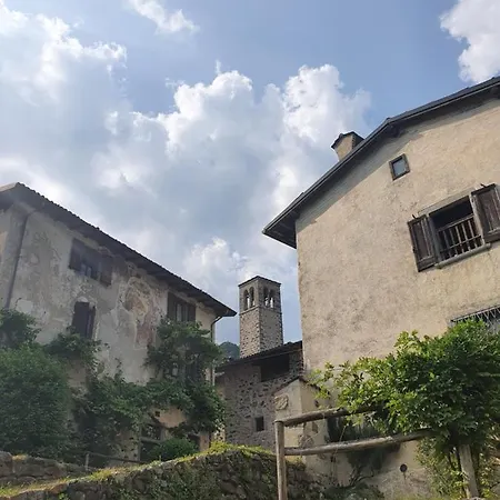 La Tana Del Tasso Rooms&breakfast Bed & Breakfast