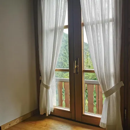La Tana Del Tasso Rooms&breakfast Bed & Breakfast