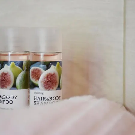 La Tana Del Tasso Rooms&breakfast فندق مبيت وإفطار 3*