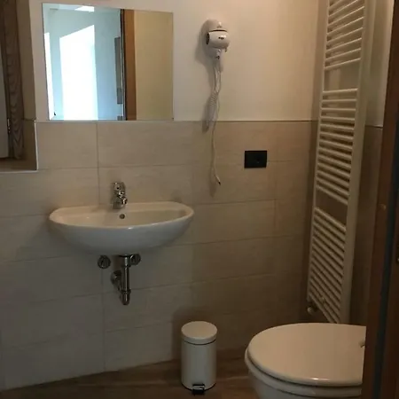 La Tana Del Tasso Rooms&breakfast 3*